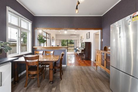 Photo of property in 65 Botanical Road, Takaro, Palmerston North, 4412