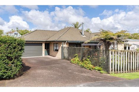Photo of property in 23a Fairway Drive, Kerikeri, 0230