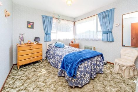 Photo of property in 1 Taiaroa Place, Southbridge, 7602