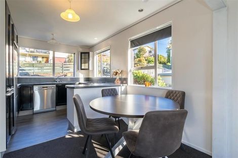 Photo of property in 74 Centennial Avenue, Helensburgh, Dunedin, 9010