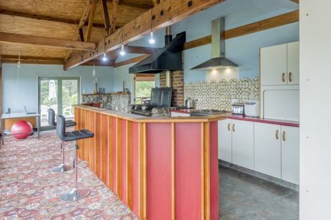 Photo of property in 14 Makahika Road, Levin, 5571