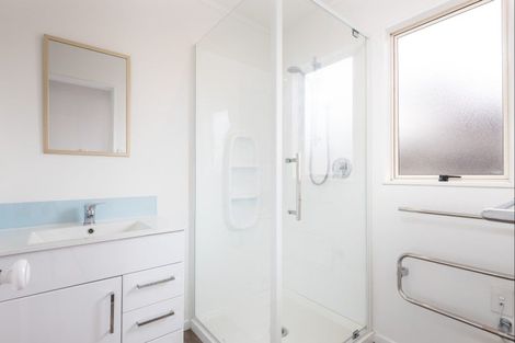 Photo of property in 10 Richmond Street, Fitzroy, New Plymouth, 4312