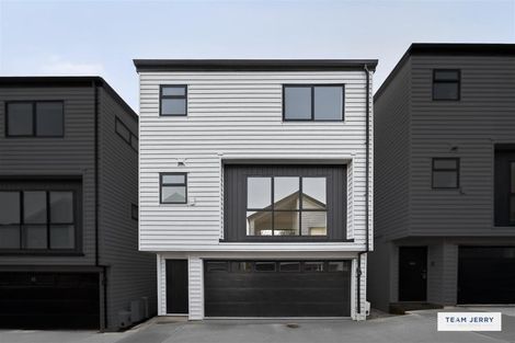 Photo of property in 27 Jandell Crescent, Bucklands Beach, Auckland, 2014