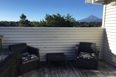 Photo of property in 7 Fernleigh Street, Ferndale, New Plymouth, 4310