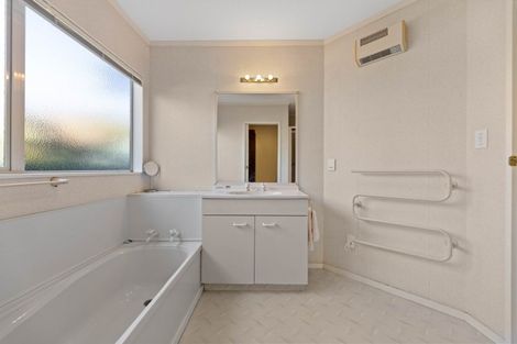 Photo of property in 9b Short Street, Claudelands, Hamilton, 3214