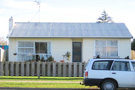 Photo of property in 3 Sandwich Road, St Andrews, Hamilton, 3200