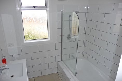 Photo of property in 15 Oakland Street, Andersons Bay, Dunedin, 9013