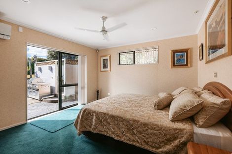 Photo of property in 26 Maddison Place, Welcome Bay, Tauranga, 3112