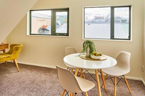 Photo of property in Courtenay Mews Apartments, 19/14 Alpha Street, Te Aro, Wellington, 6011