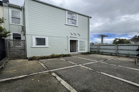 Photo of property in 77 Brougham Street, Mount Victoria, Wellington, 6011