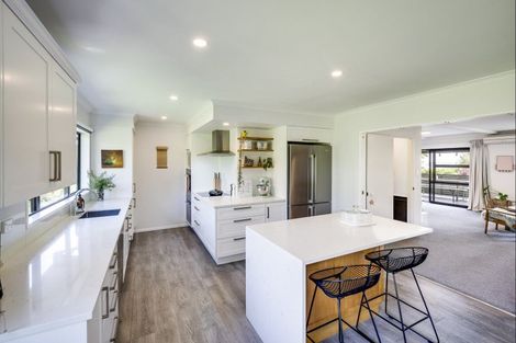 Photo of property in 42 Simla Avenue, Havelock North, 4130