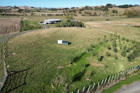 Photo of property in 52 Highlands Drive, Waipawa, 4210