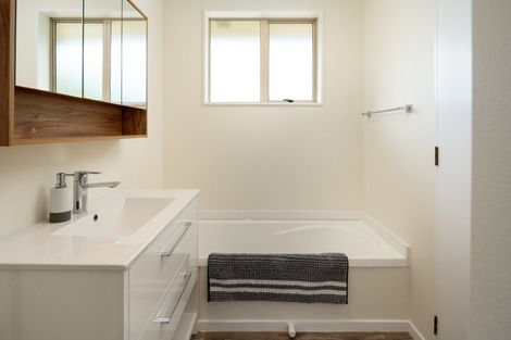 Photo of property in 67a Moana View Road, Waikawa, Picton, 7220