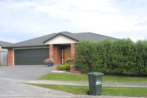 Photo of property in 21 Kilsyth Way, East Tamaki Heights, Auckland, 2016