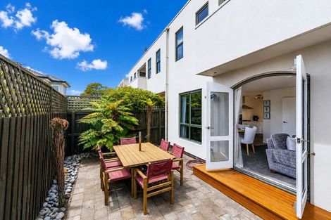 Photo of property in 4/464 Durham Street North, St Albans, Christchurch, 8014