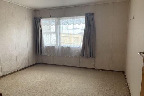 Photo of property in 2/70 Station Road, Papatoetoe, Auckland, 2025