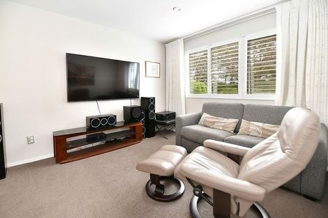 Photo of property in 1211 Whangaparaoa Road, Gulf Harbour, Whangaparaoa, 0930