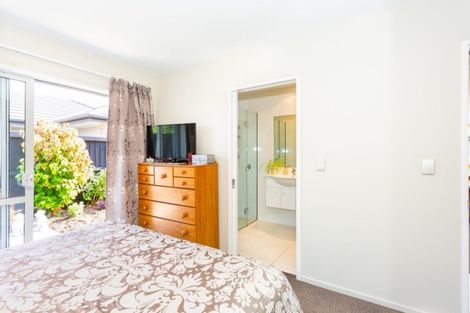 Photo of property in 4/5 Kennedys Bush Road, Halswell, Christchurch, 8025