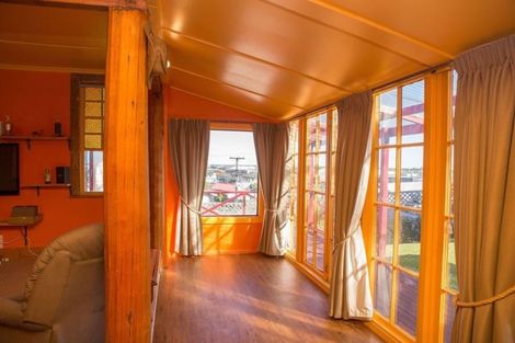 Photo of property in 1 Alexander Street, Greymouth, 7805