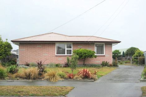 Photo of property in 14 Cheam Street, Dallington, Christchurch, 8061