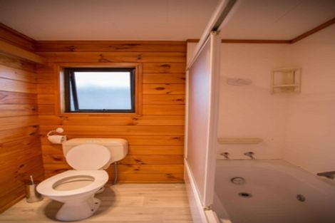 Photo of property in 1384 East Coast Road, Redvale, Albany, 0794