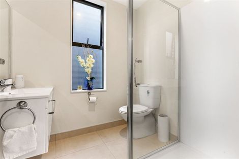 Photo of property in 15 Battalion Drive, Papakura, 2110