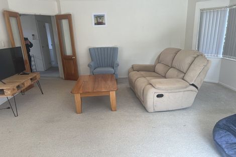 Photo of property in 2/84 Parau Street, Mount Eden, Auckland, 1041