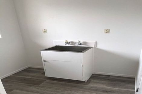 Photo of property in 2/877 Heaphy Terrace, Claudelands, Hamilton, 3214