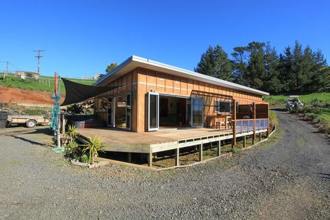 Photo of property in 397 Ruapuke Road, Raglan, 3296
