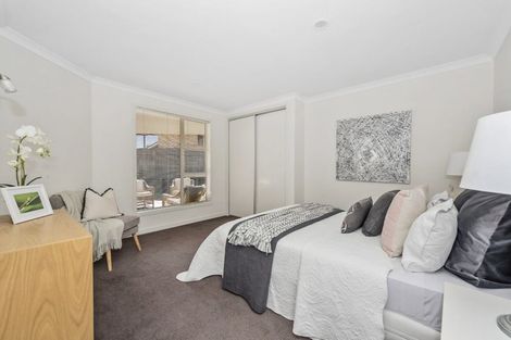 Photo of property in 42 Somerton Drive, Huntington, Hamilton, 3210