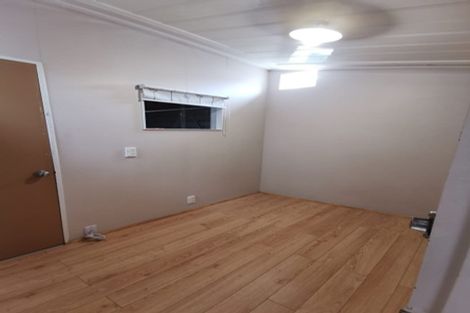 Photo of property in 67 Memorial Avenue, Ilam, Christchurch, 8053