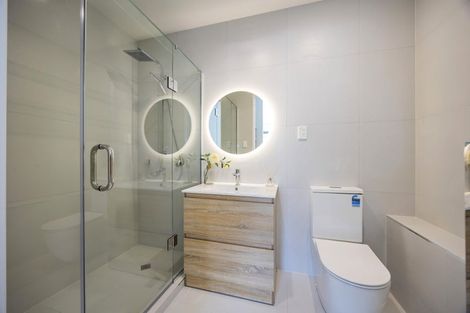 Photo of property in 3 Taukahiwi Road, Pukekohe, 2120