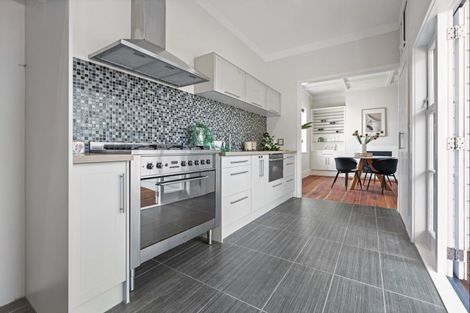 Photo of property in 7 Howden Road, Fairfield, Hamilton, 3214