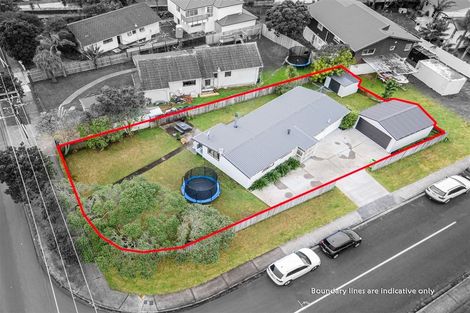 Photo of property in 100 Sturges Road, Henderson, Auckland, 0612