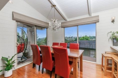 Photo of property in 3 Tanglewood Place, Cockle Bay, Auckland, 2014