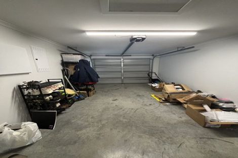 Photo of property in 2/12 Bostonkip Crescent, Fitzroy, Hamilton, 3282