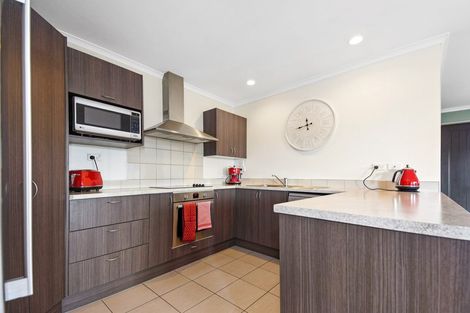 Photo of property in 8 Beckham Close, Grandview Heights, Hamilton, 3200