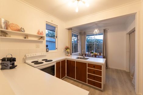 Photo of property in 42a Elmira Avenue, Hokowhitu, Palmerston North, 4410