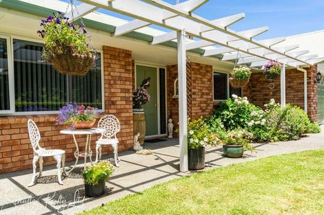 Photo of property in 11 Te Pahi River Drive, Paparoa, Maungaturoto, 0583