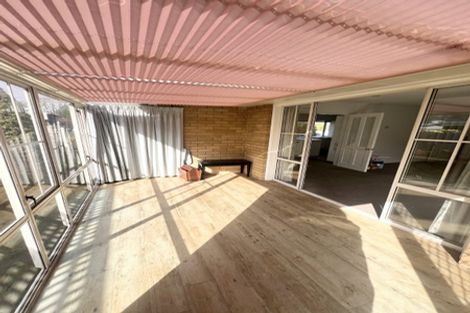 Photo of property in 89 Peer Street, Ilam, Christchurch, 8041