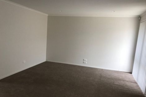 Photo of property in 15 Perla Road, Pukekohe, 2120