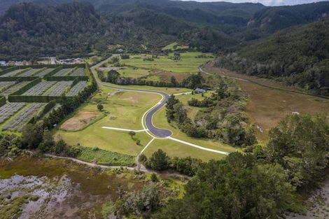 Photo of property in 2 Inspired Way, Pauanui, 3579