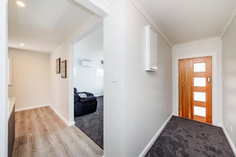 Photo of property in 6 Stirling Crescent, Hokowhitu, Palmerston North, 4410