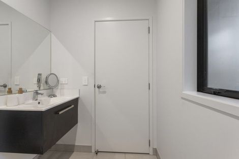 Photo of property in 3 Frank Gill Road, Hobsonville, Auckland, 0616