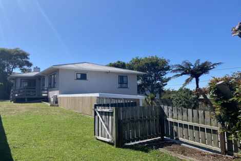 Photo of property in 8 Hughson Street, Waitara, 4320