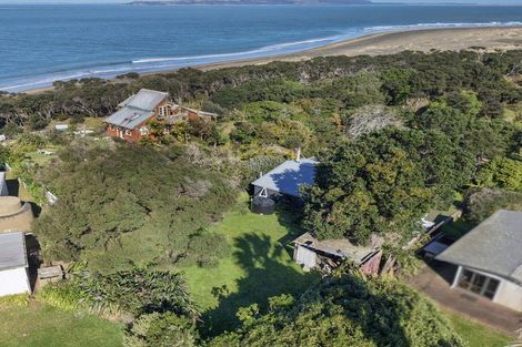 Photo of property in 6569 Pouto Road, Pouto, 0391