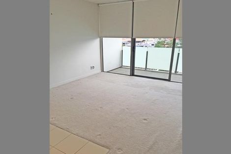 Photo of property in Halsey Apartments At Lighter Quay, 210/77 Halsey Street, Auckland Central, Auckland, 1010