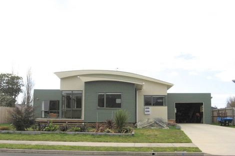 Photo of property in 7 Pacific Place, Whitianga, 3510