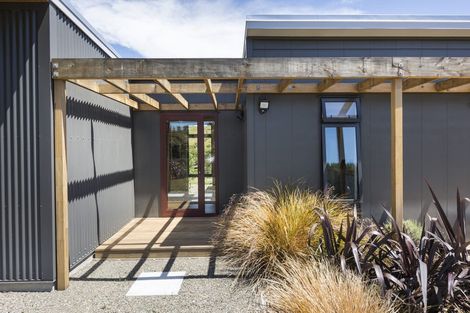 Photo of property in 62 Kingsdale Park Drive, Aokautere, Palmerston North, 4471