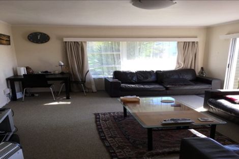 Photo of property in 26 Evelyn Place, Hillcrest, Auckland, 0627